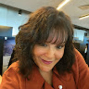 Meet your Posher, Lisa